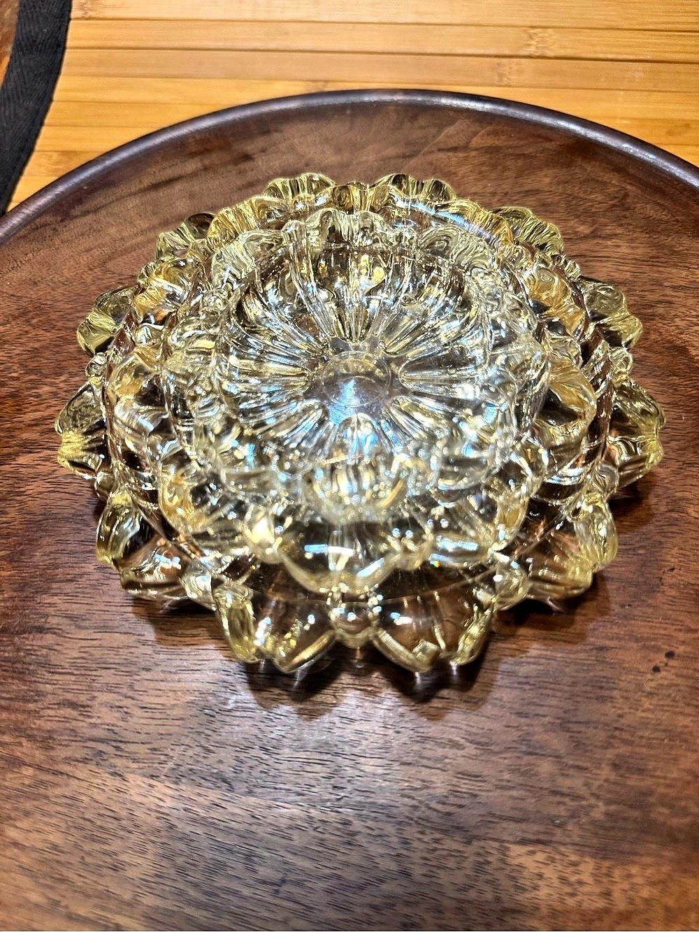 Vintage MCM Clear Glass Nesting Ashtray Set of 3 – Hazel Atlas Daisy Pattern, Fl
